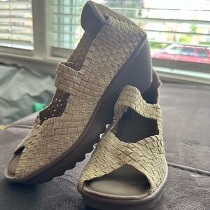 Skechers Parallel Midsummers Weave Wedge Open Toe Sandal Sz 9